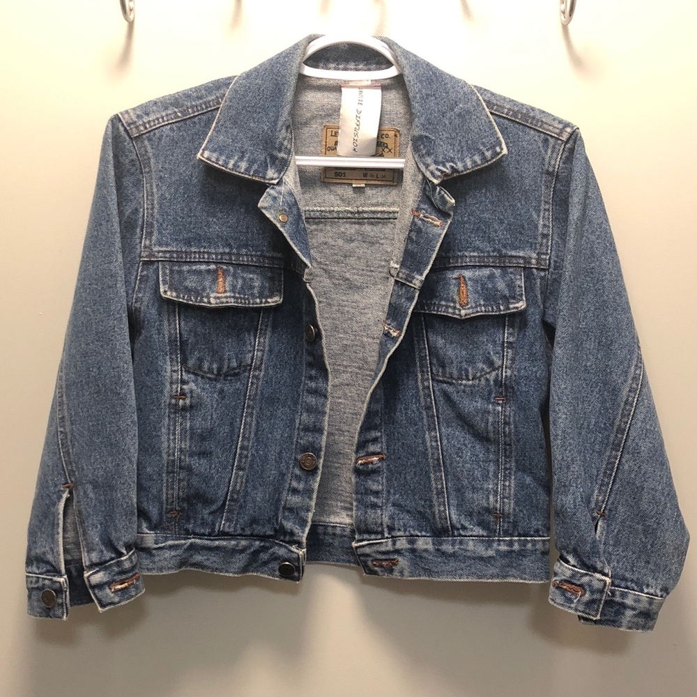 ☘️Levi's Crop Denim Jacket☀️